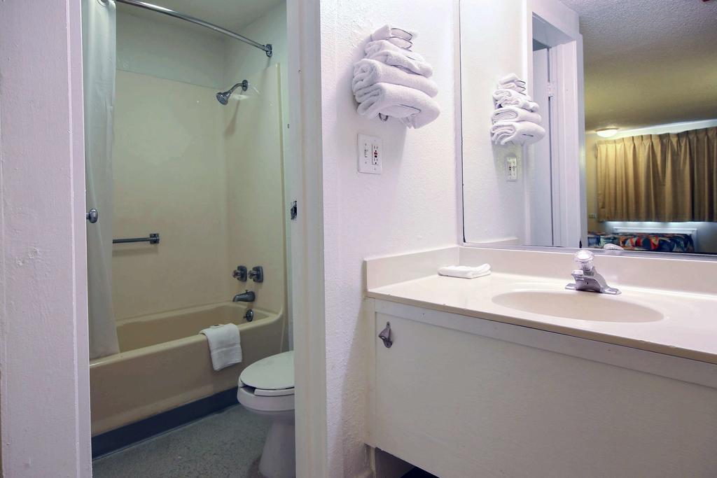 Motel 6 Palm Bay Esterno foto